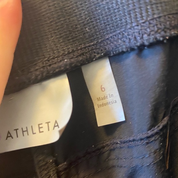 Athleta Attitude Jogger Pant Women’s Size 6 - Picture 11 of 16